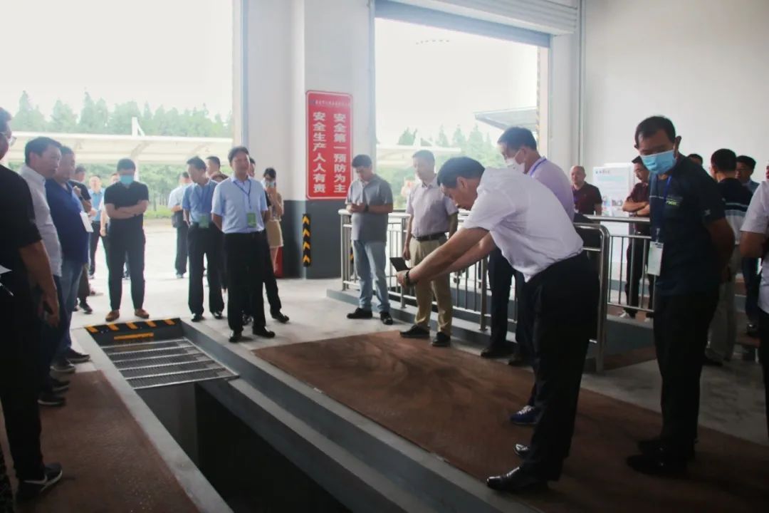 2020年“中小城市公交改革與發展企業聯合會華東區域聯合會理事會”暨“中小城市公交企業共克時艱經驗交流論壇”在通順利召開(圖7) 2020年“中小城市公交改革與發展企業聯合會華東區域聯合會理事會”暨“中小城市公交企業共克時艱經驗交流論壇”在通順利召開(圖7)