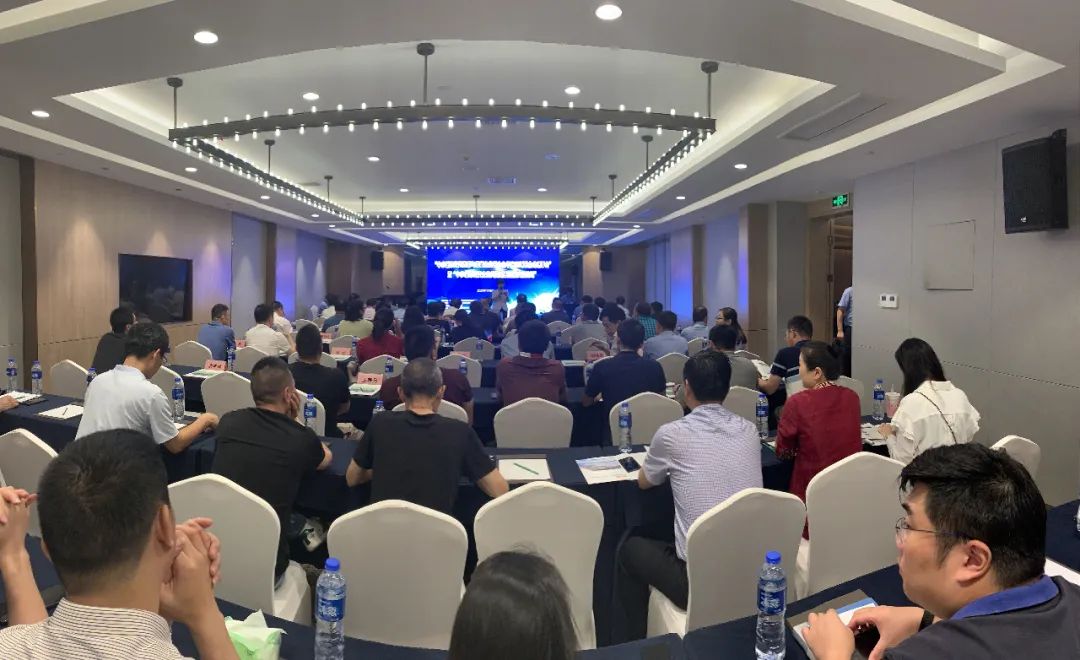 2020年“中小城市公交改革與發展企業聯合會華東區域聯合會理事會”暨“中小城市公交企業共克時艱經驗交流論壇”在通順利召開(圖18) 2020年“中小城市公交改革與發展企業聯合會華東區域聯合會理事會”暨“中小城市公交企業共克時艱經驗交流論壇”在通順利召開(圖18)