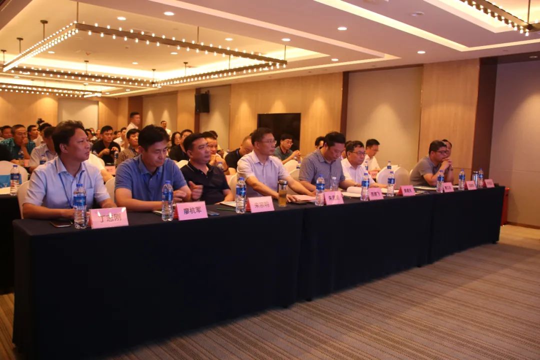 2020年“中小城市公交改革與發展企業聯合會華東區域聯合會理事會”暨“中小城市公交企業共克時艱經驗交流論壇”在通順利召開(圖29)