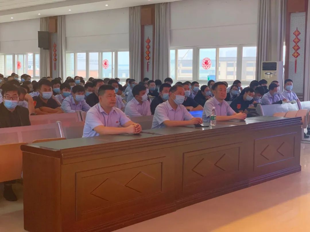 關(guān)注職工思想動(dòng)態(tài)加強(qiáng)人文關(guān)懷，鄭州公交組織情緒管理專題講座進(jìn)基層活動(dòng)(圖2)