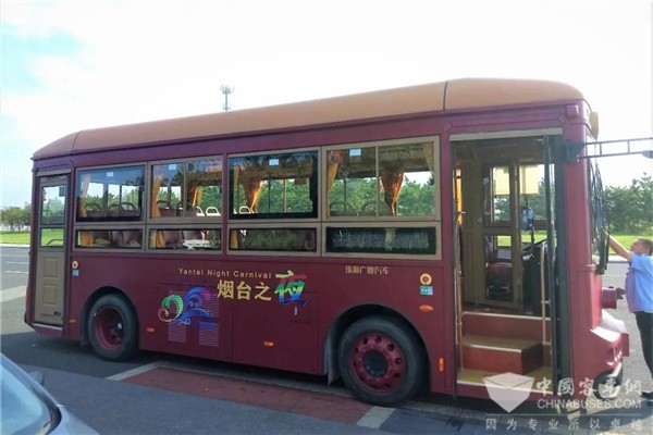 美車襯美景 銀隆新能源仿古鐺鐺車入駐煙臺(圖1) 美車襯美景 銀隆新能源仿古鐺鐺車入駐煙臺(圖1)
