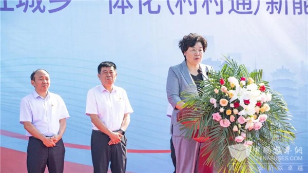 助力打造“村村通”民生工程 國唐純電動公交交付河南沈丘(圖5) 助力打造“村村通”民生工程 國唐純電動公交交付河南沈丘(圖5)