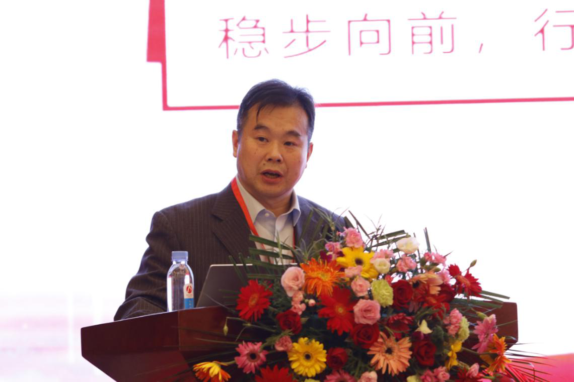 后疫情時代城市公交的發展之路|2020中國城市公交學術年會在南昌圓滿閉幕(圖15) 1-20112G40A4R7.png