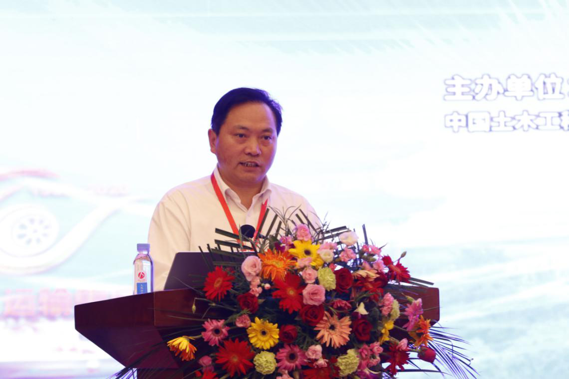 后疫情時代城市公交的發展之路|2020中國城市公交學術年會在南昌圓滿閉幕(圖23) 1-20112G40R2113.png