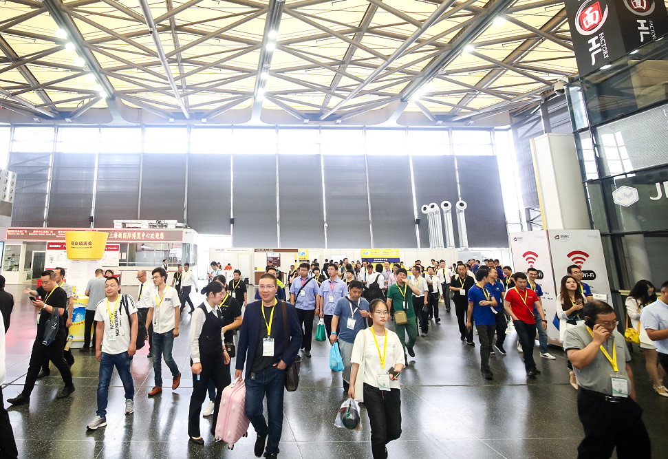 助力客車制造市場發(fā)展——BMEE 2019上?？蛙囍圃旒夹g(shù)及裝備展火熱招展中！(圖2)