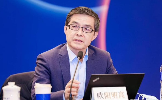 歐陽明高:氫燃料電池汽車已進入大規模商業示范階段(圖1) 歐陽明高:氫燃料電池汽車已進入大規模商業示范階段(圖1)