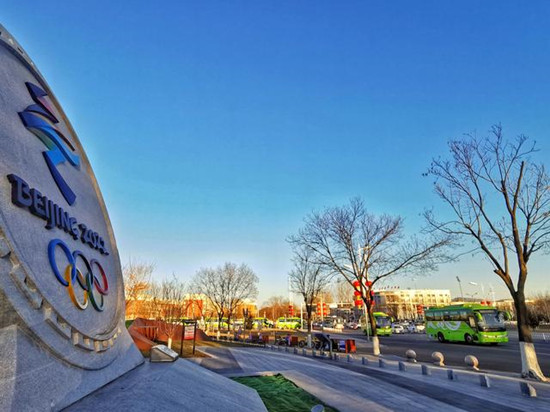 護航冬奧綠色出行,“北京造”氫燃料客車實現(xiàn)極寒低溫啟動(圖1) 護航冬奧綠色出行,“北京造”氫燃料客車實現(xiàn)極寒低溫啟動(圖1)