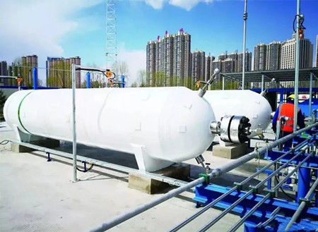 央視財(cái)經(jīng):氫能源車因缺氫被迫停在停車場(圖1) 央視財(cái)經(jīng):氫能源車因缺氫被迫停在停車場(圖1)